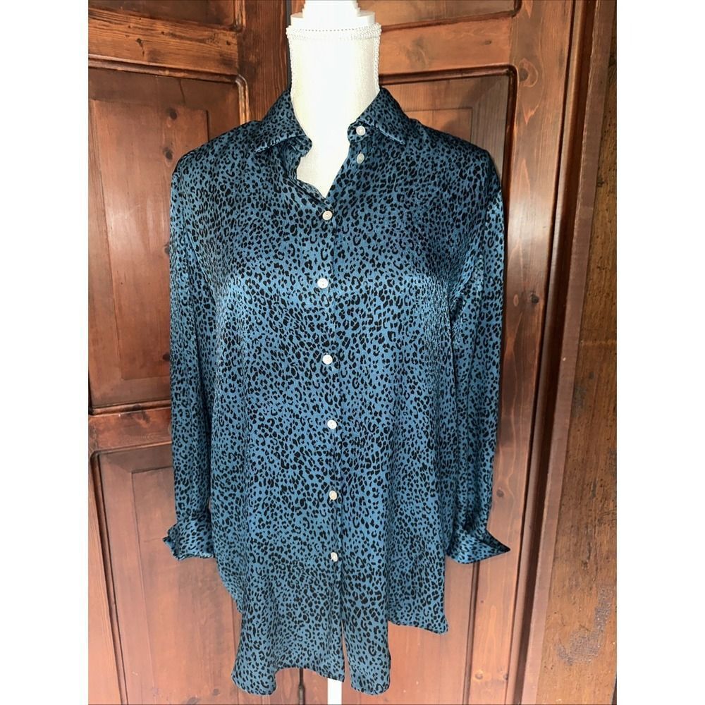 Womens Zara Top Blouse Shirt Satin Animal Print‎ V Neck Collared Size XS - EUC